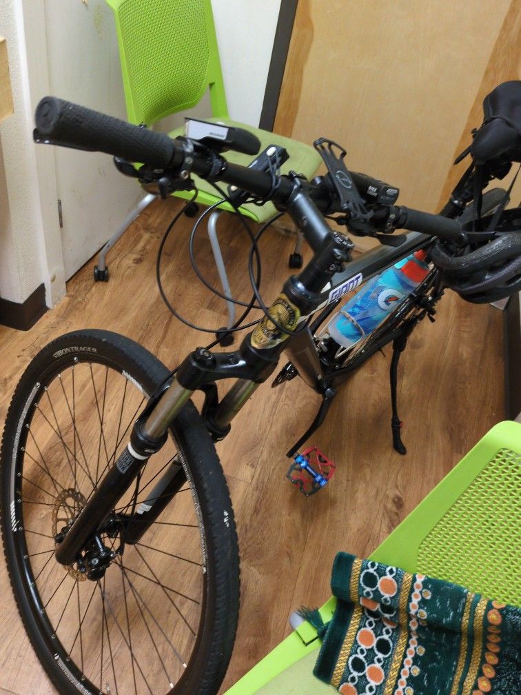 Behind the wheel have a little band but it can go and work and cool bike in a strong fast bike