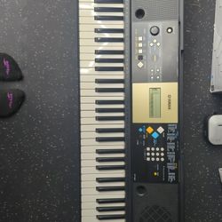 Yamaha Keyboard 