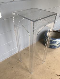 Custom Lucite Pedestal Table