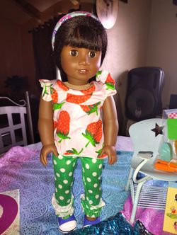 Used  2014 American Girl Doll 18 " and Chair