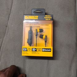 DeWalt Wireless Earphones