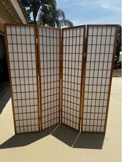 Divider Panel