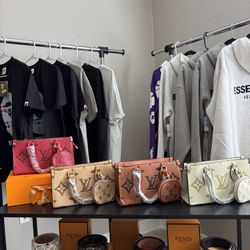 Women’s Handbags With Change Purse