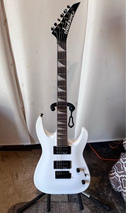 Jackson Js22 Snow White Electric Guitar