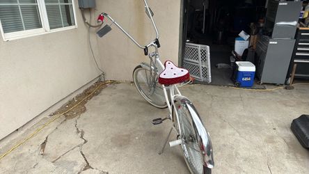 Lowrider bike