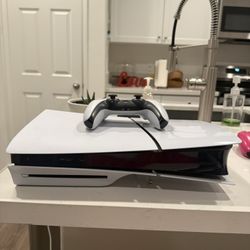 PS5 Slim Disc 1TB