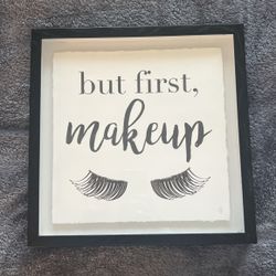 Makeup Frame 