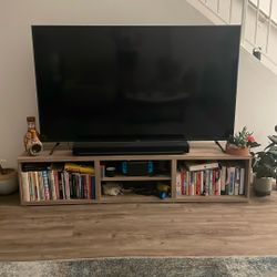 TV Stand / Bookshelf