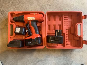 Buffalo Tools 18 Volt Drill w/ 2 Batteries, Charger & Case, TESTED