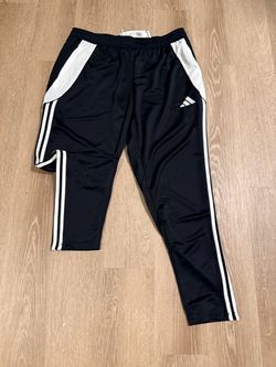 Soccer pans