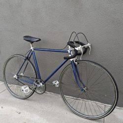 Road bike 