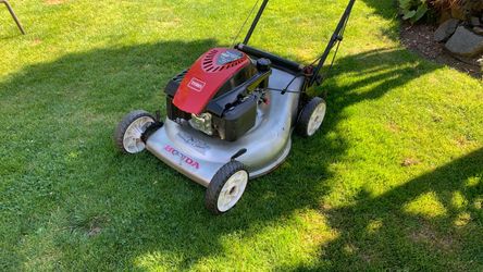 Honda / Toro Mower