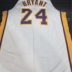 Kobe Bryant Jersey