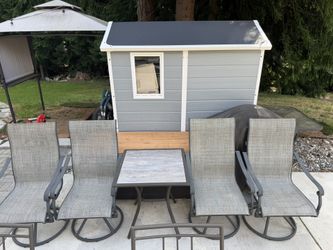 Outdoor Dining Set (4 Chairs And Table)