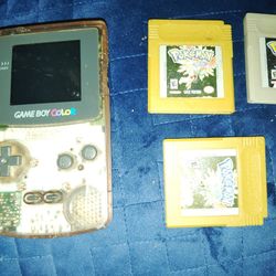 Gameboy color and pokemon gold ( tested and authentic!)