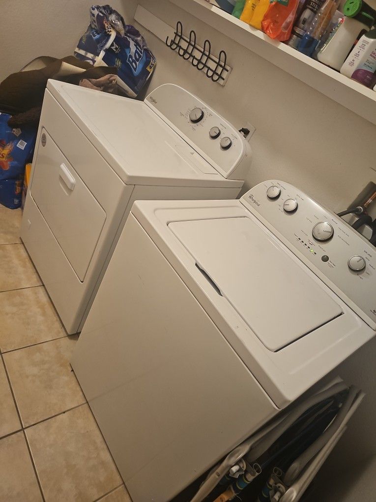 Whirlpool Washer And Dryer Set $600 OBO