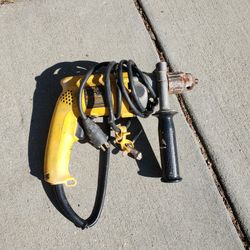 DeWalt 1/2" VSR Electric Drill DW235G