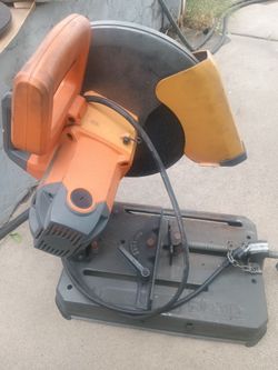 Rigid chop saw excellent condition with nine 14-in Diablo cut off wheels