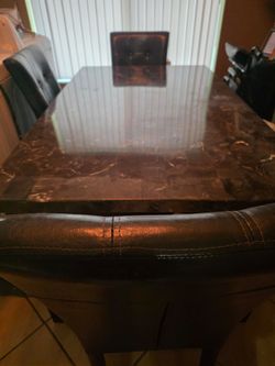 Dining Room Table with 4 chairs