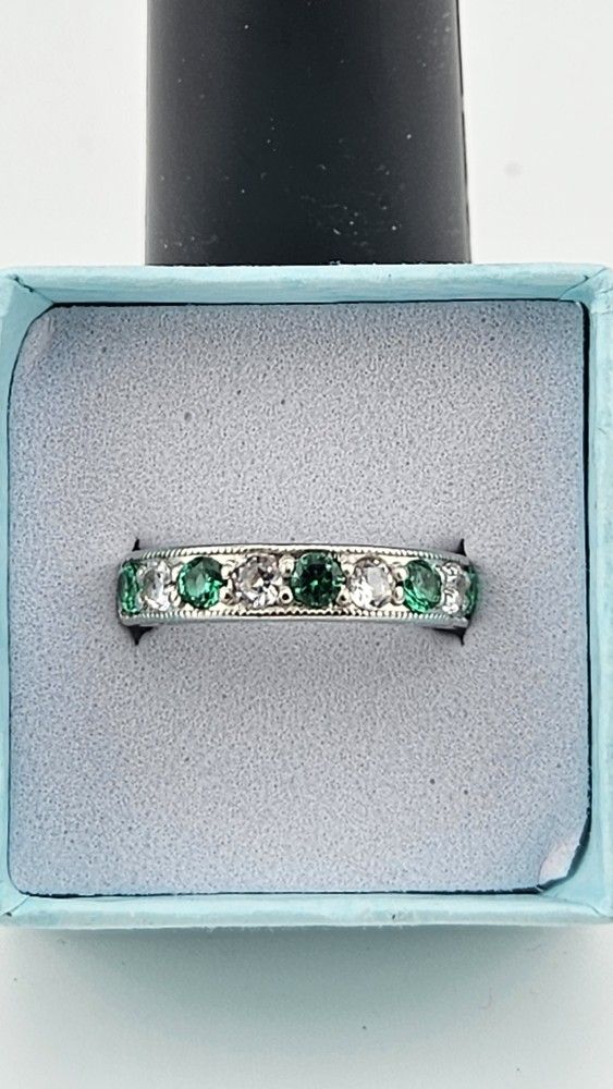 Sterling Silver RING Sz 6 CZ Green N Clear Stones