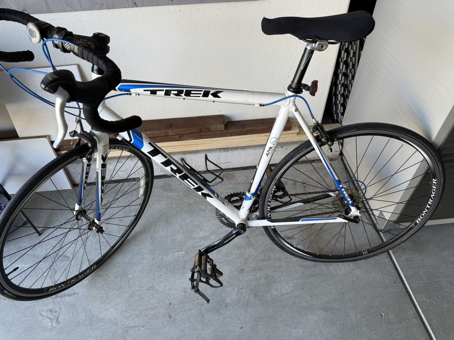 Trek Alpha Aluminum Shimano Sora Bontrager 