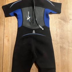 XPS Wetsuit Shorty 2:2mm Youth Large Near New Condition! 