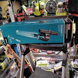 Makita Cyclonic Vacuum Attachment