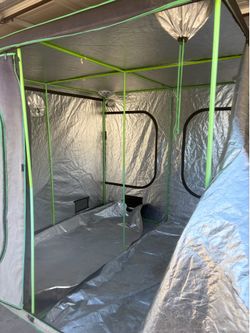Grow tent