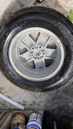 3 Bridgestone tires P225/70R18