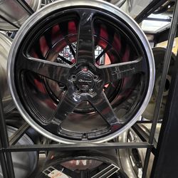 20" Giovanna 5 lug fitment