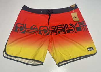 Quicksilver Size 38 Everyday Scallop 19" Boardshorts