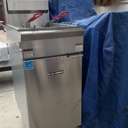 Commercial Deep Fryer - BRAND NEW 
