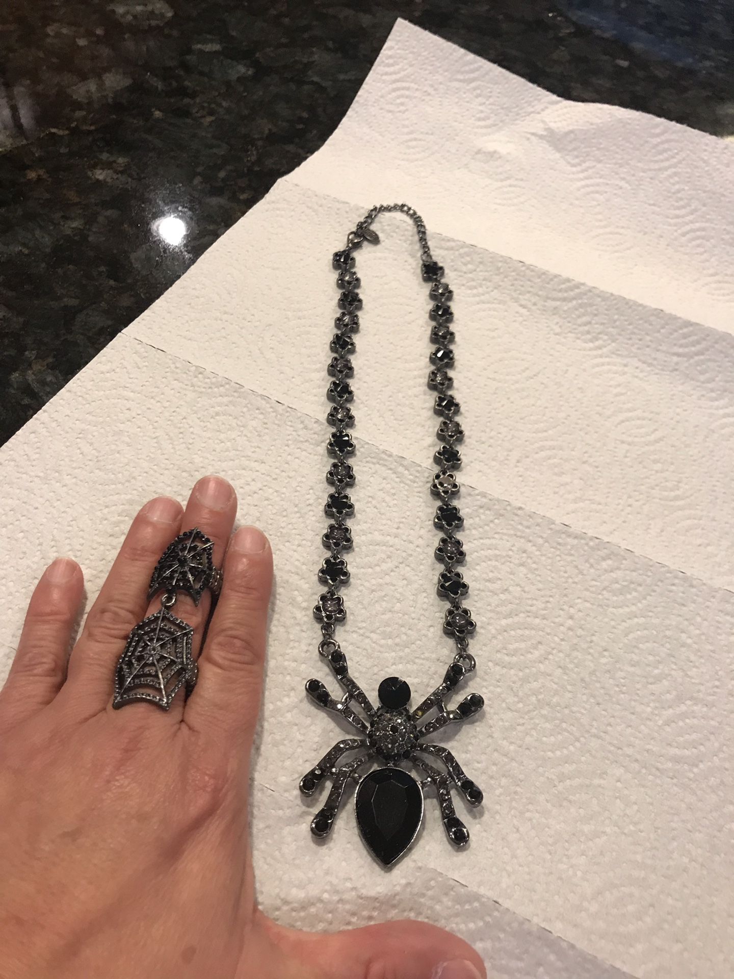 Halloween necklace and ring