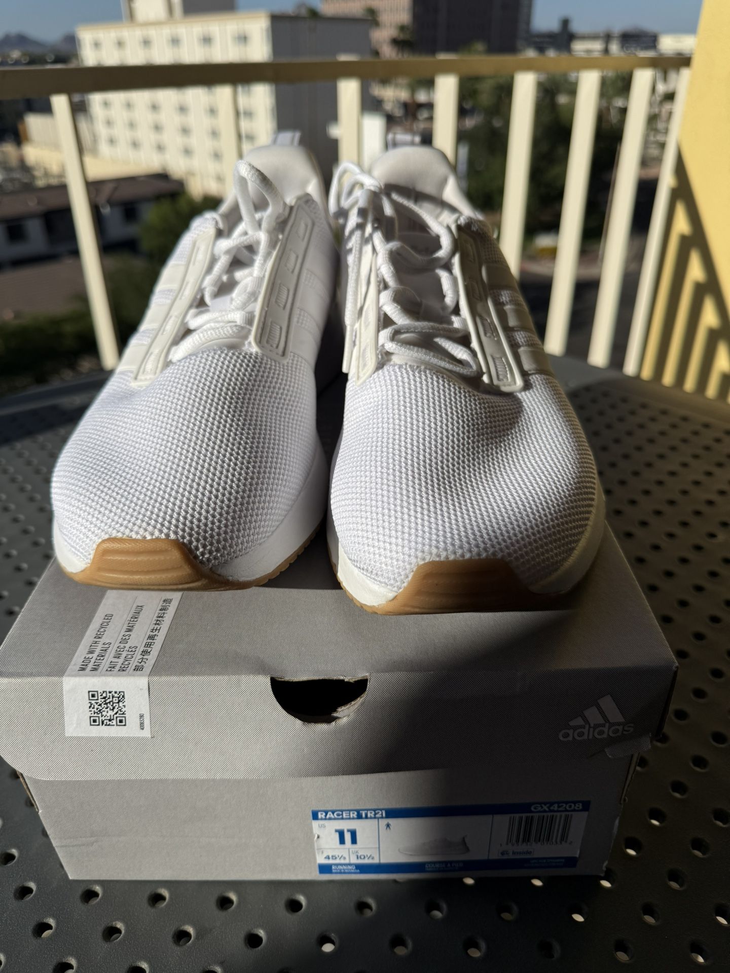 Adidas Racer TR21 Sneakers (Men’s Size 11)