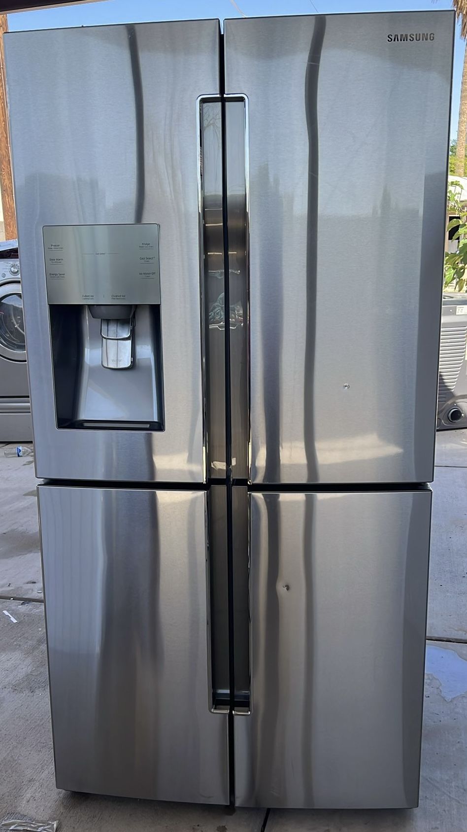 Refrigerator