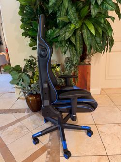 G-TRACING Chairs.