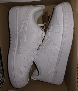 Nikes For Sale