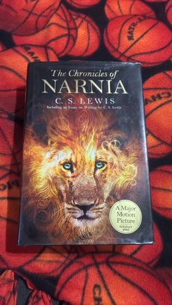 The Chronicles of Narnia by C.S. Lewis Hardcover