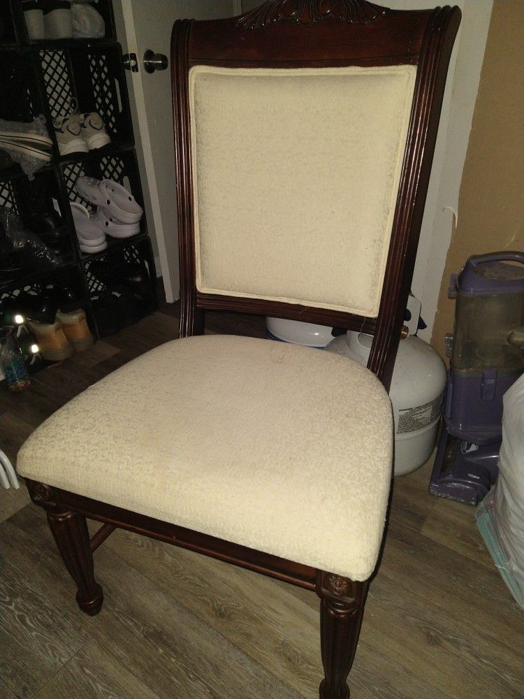 Broyhill Dining Chair