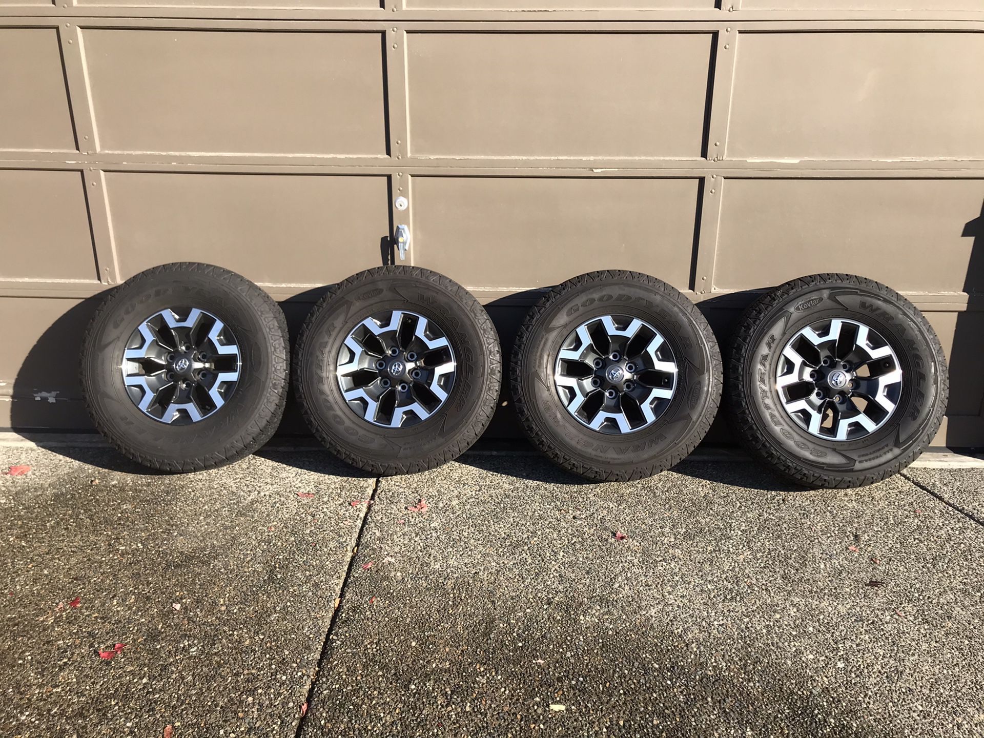 Toyota Tacoma Wheels / Rims