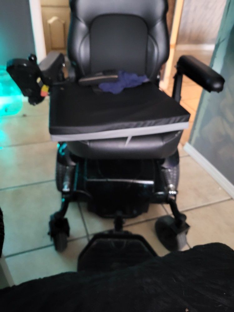 Electric Chair Mertric