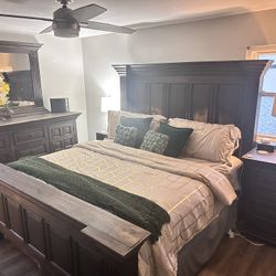 Dark Wood KING Bedroom Set
