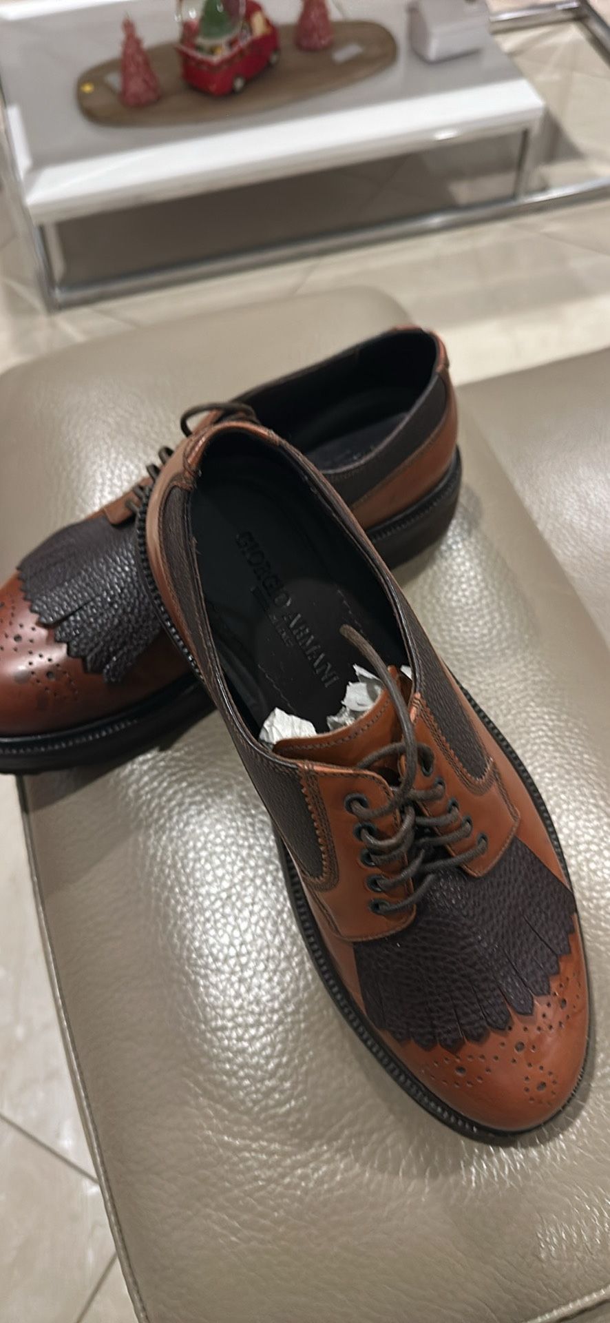 GIORGIO ARMANI ORIGINAL GENUINES ITALY SHOES FOR MEN SIZE 8 BRAND NEW $350 ONLY SERIOUS BUYERS PLEASE