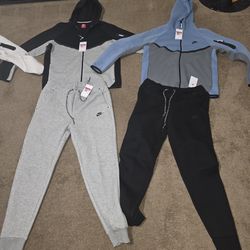 Mens large Nike tech