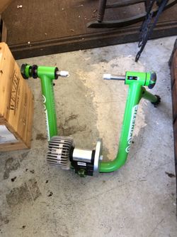 Kinetic Road Machine Smart Fluid Bike Trainer