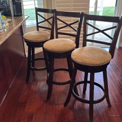 3 Bar Stools 