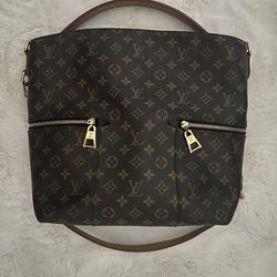 Louis Vuitton Hobo Bag 