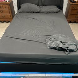 Queen Size with memory foam mattress 