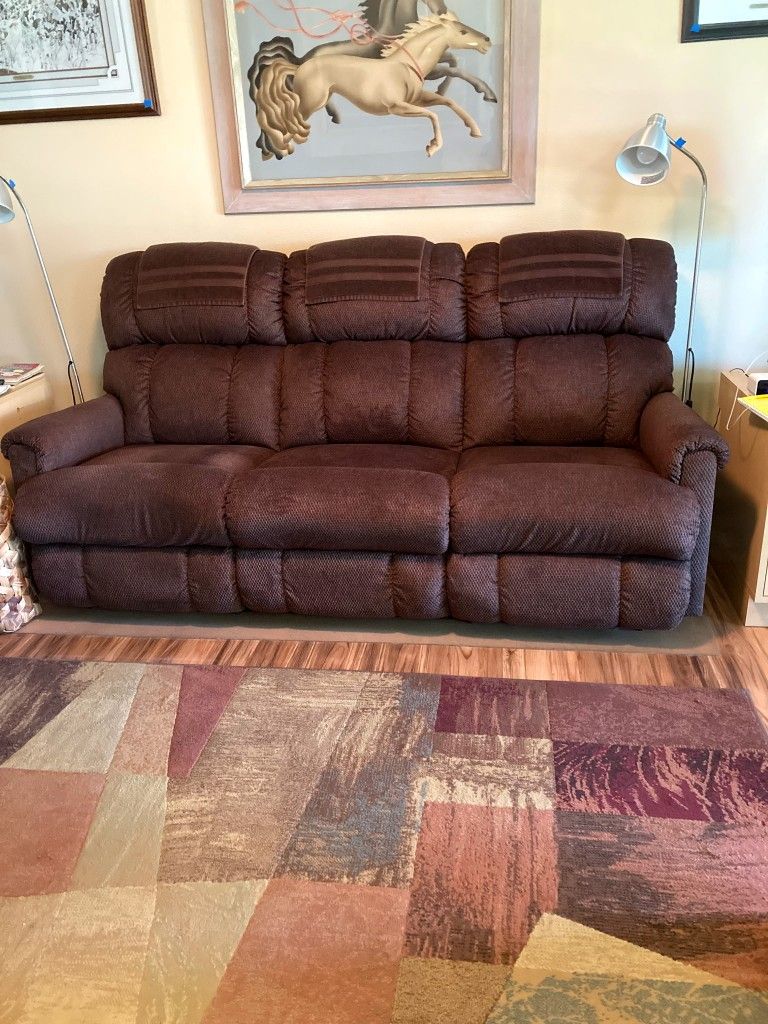 LA-Z-BOY Power Dual Recliner Couch