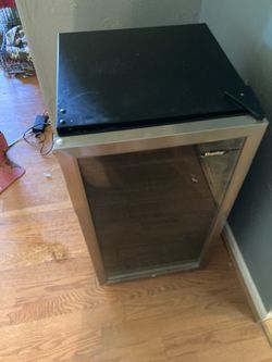 Danby 120 Can Fridge